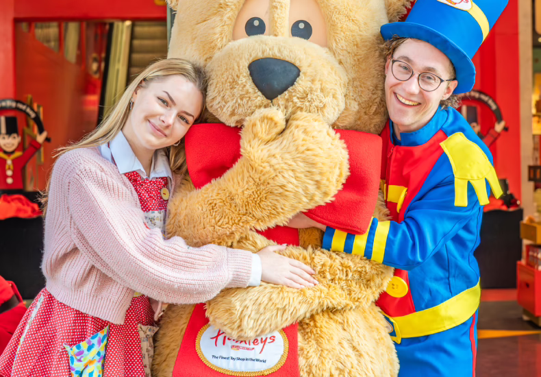 Hamleys & Friends